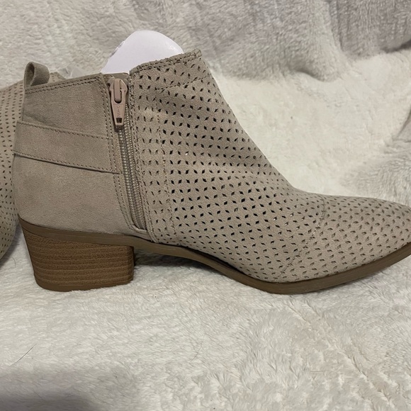 New in box taupe booties. Womens size 12W. - Picture 3 of 6